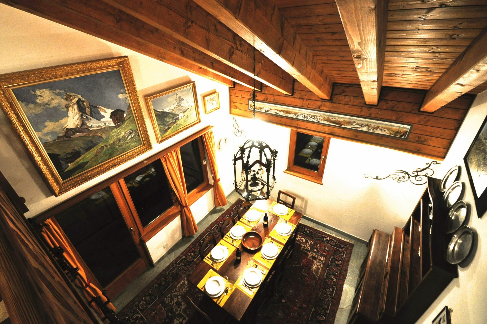 Haus Tiefbach - Apartment Cervino Zermatt Eksteriør billede